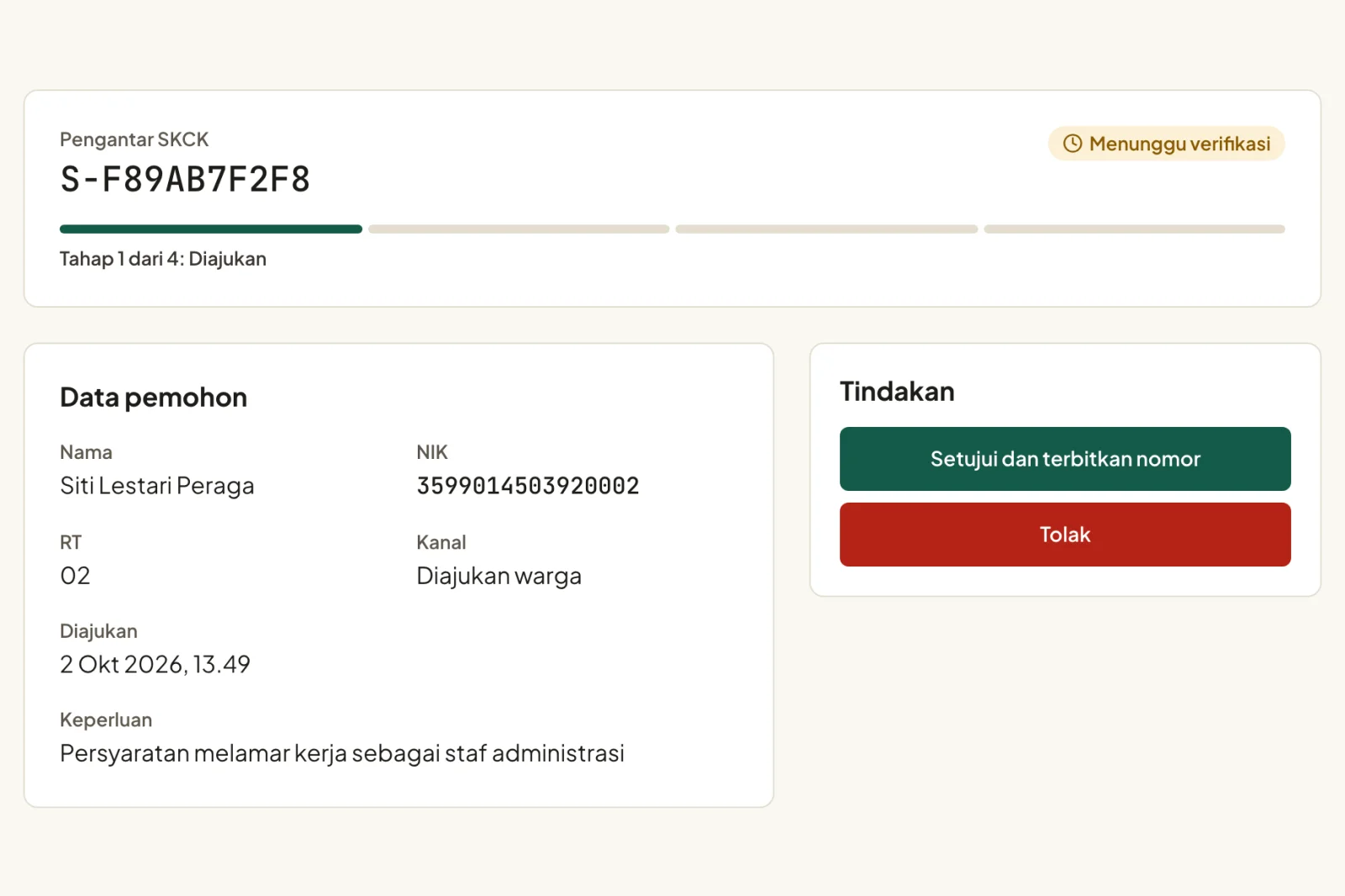 Panel perangkat desa: pengajuan Pengantar SKCK tiket S-F89AB7F2F8 berstatus Menunggu verifikasi, data pemohon Siti Lestari Peraga dengan NIK, RT, tanggal, dan keperluan, serta tombol Setujui dan terbitkan nomor atau Tolak.